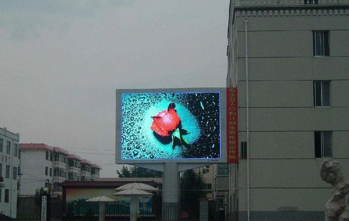 En el mercado de transporte de mercancías de CCC aprobado Fws Gabinete caso Video Al aire libre pantalla de pared LED