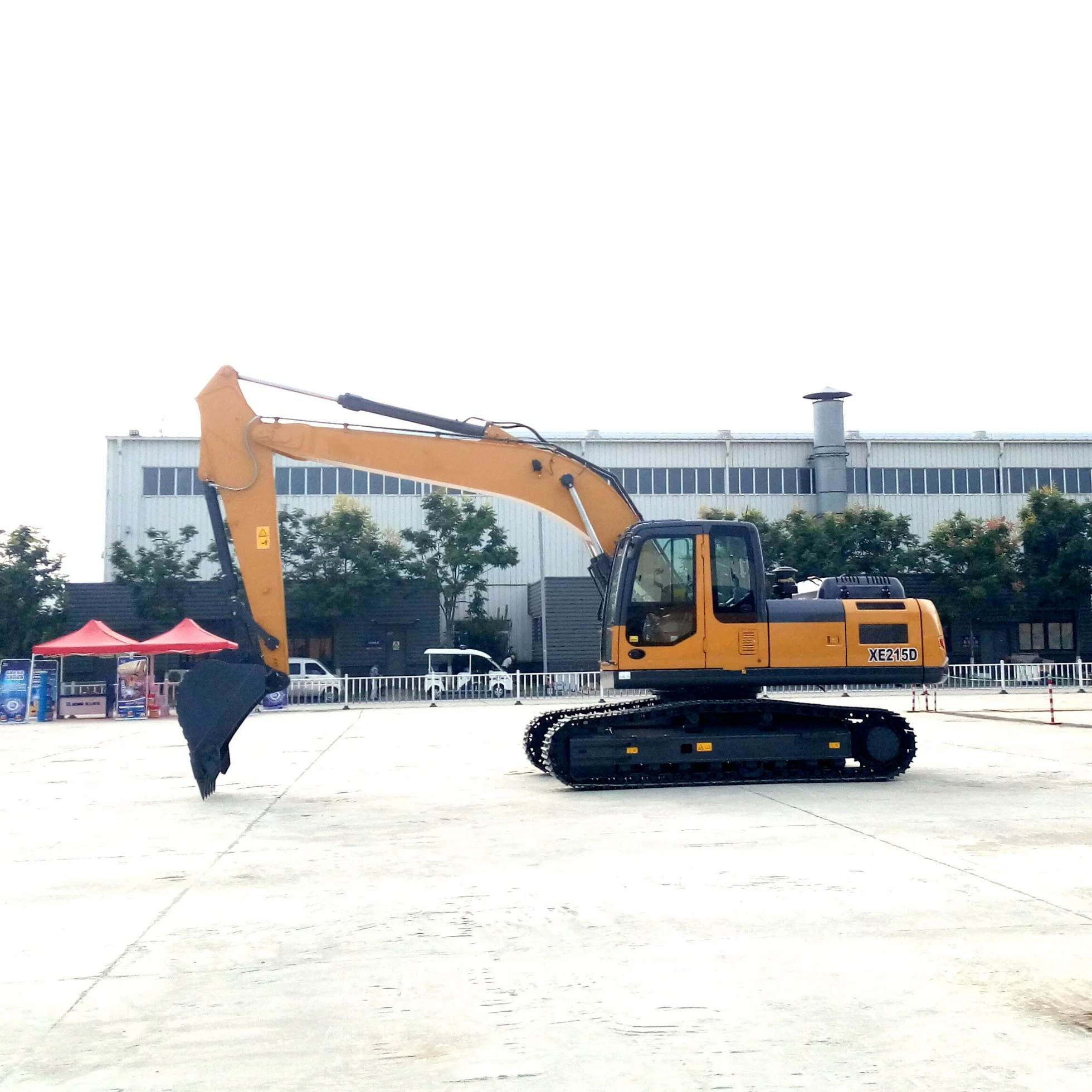 21 Ton Excavators Best Price Crawler Excavator Xe215c with High quality/High cost performance 