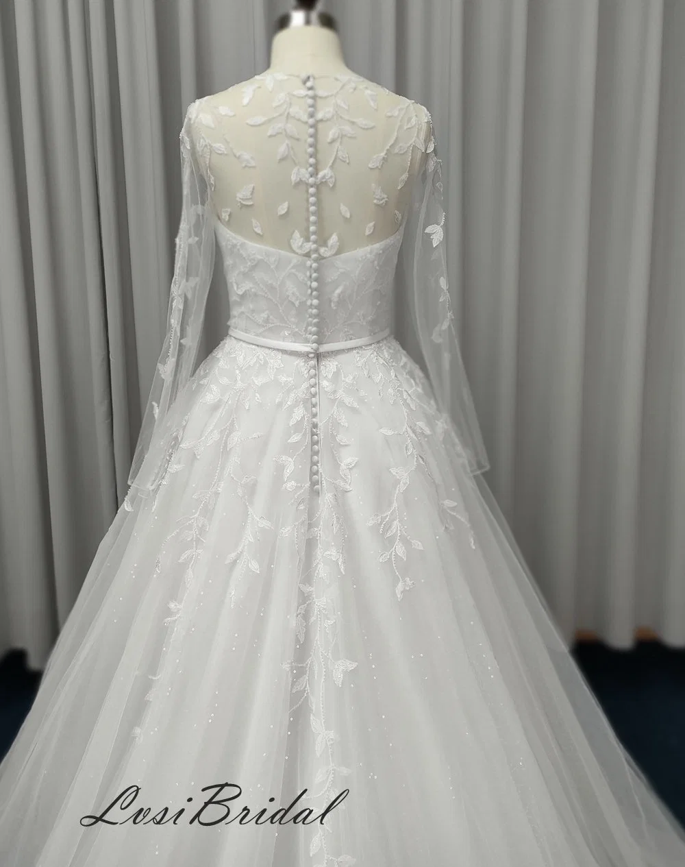 303 Sweetheart Neckline and Long Sleeve with Wedding Dress A-Line Tulle Dress Long Train Bridal Wedding Dress Foreign Trade Simple Style