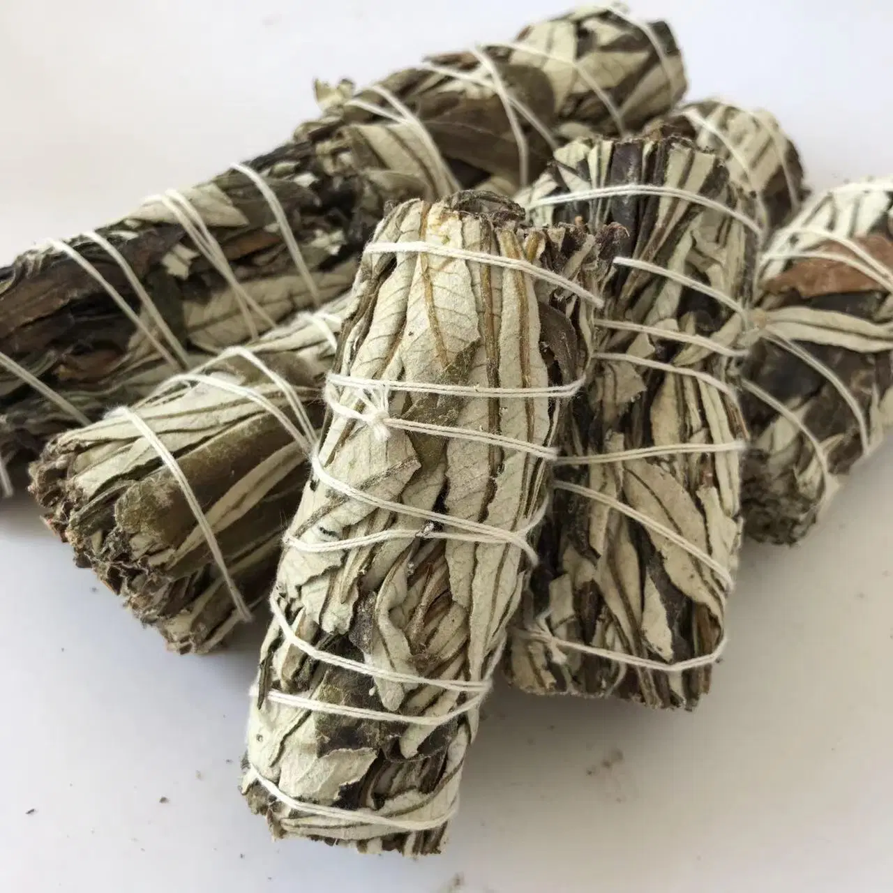 I007 Wholesale/Supplier 4 Inch Eriodictyon Californicum Yerba Santa Leaf Sage Smudge Sticks