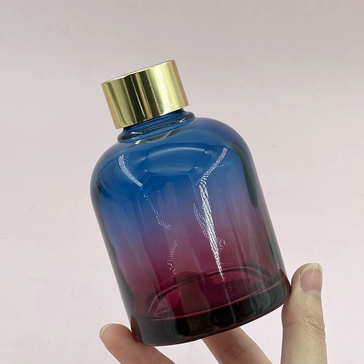 Most Popular 160ml Blue and Purple Round Home Decoration Packaging Glass Reed Diffuser Bottle with Screw Cap