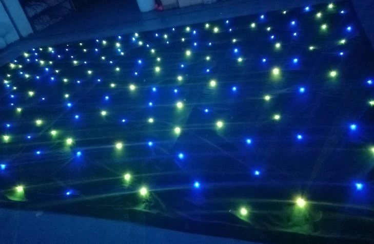 Cheio de cor RGB de cores 3 em 1 de ignifugação Velvet estrelado LED cintilantes de cabeça em estrela