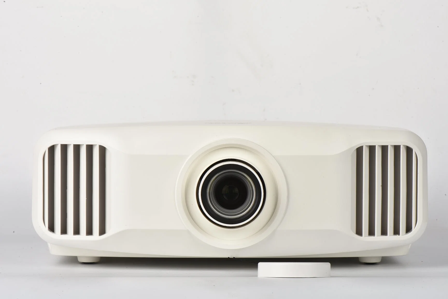 LED 2K High Brightness Home Theater Projector