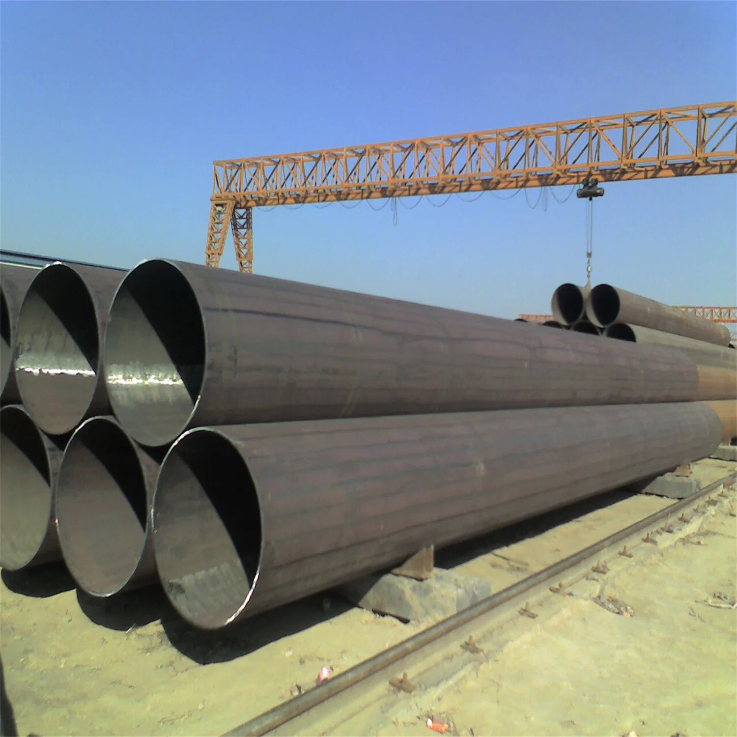 LSAW Welded Black Round Carbon Steel Pipe for Gas and Oil Pipeline