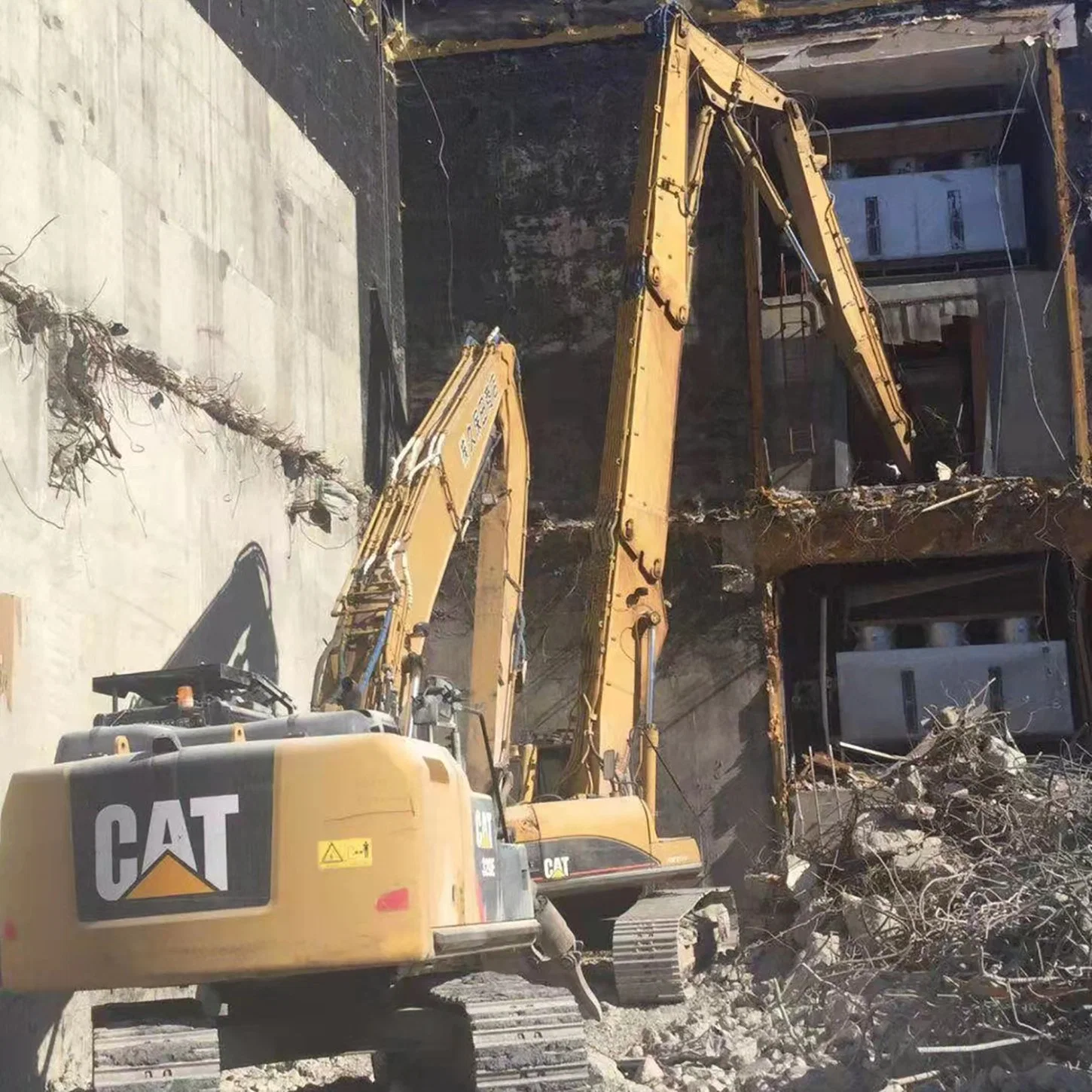 Cat349 with a 3PC (65') High Reach Excavator Front Kits Demolition Arm