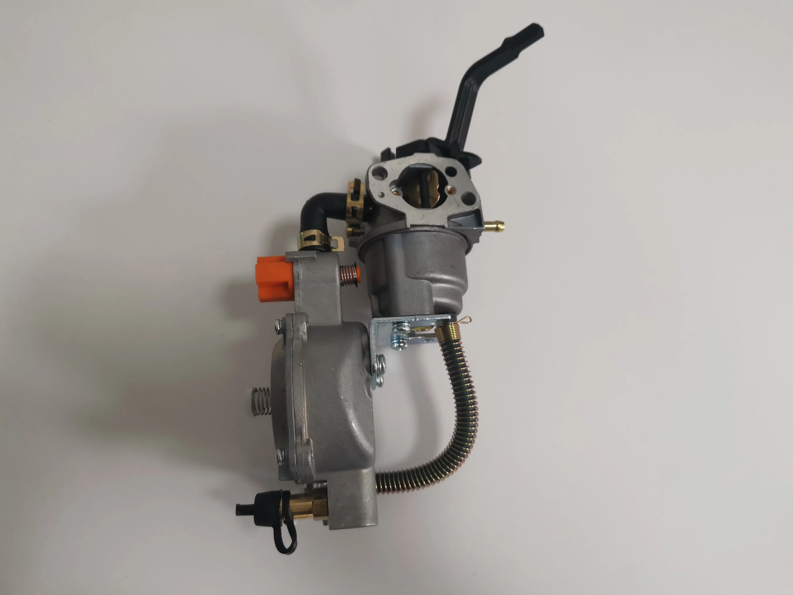 Valor de potencia Carburador doble Carb 168f GX160 5,5HP GX200 6,5HP Se ajusta al generador 2kW