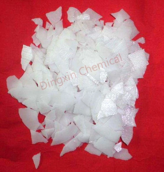 NaOH preço de fábrica Dingxin Chemical Industrial Alkali soda cáustica flocos / Pearls