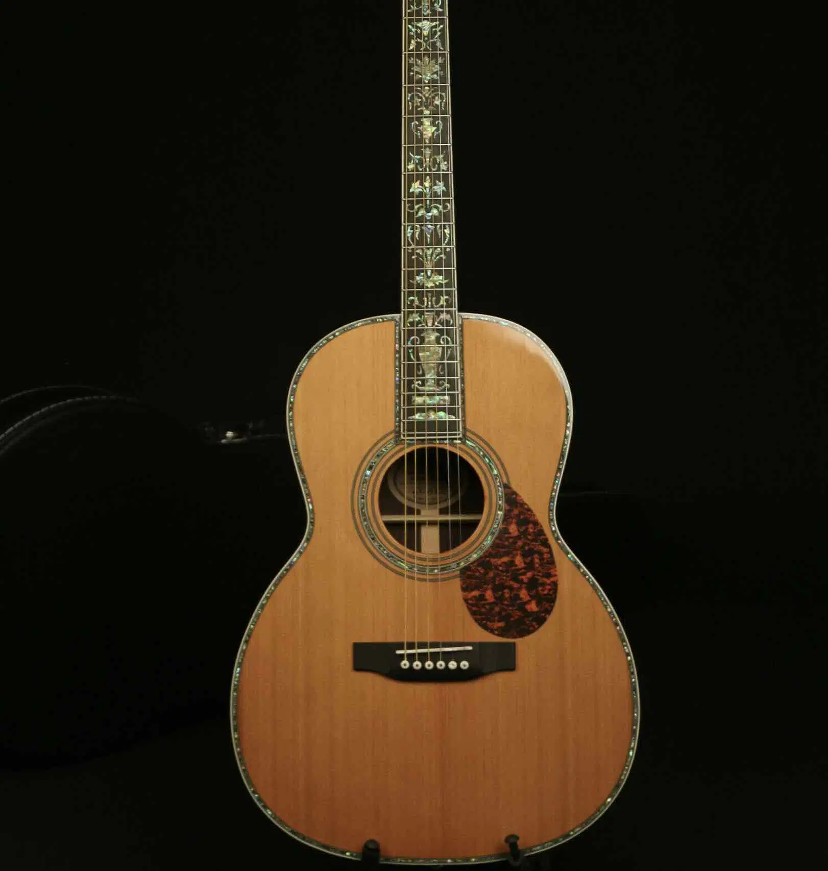 Custom Grand AAAA Ooo45s Guitarra acústica todos Madera sólida de cedro Enlace de abalón