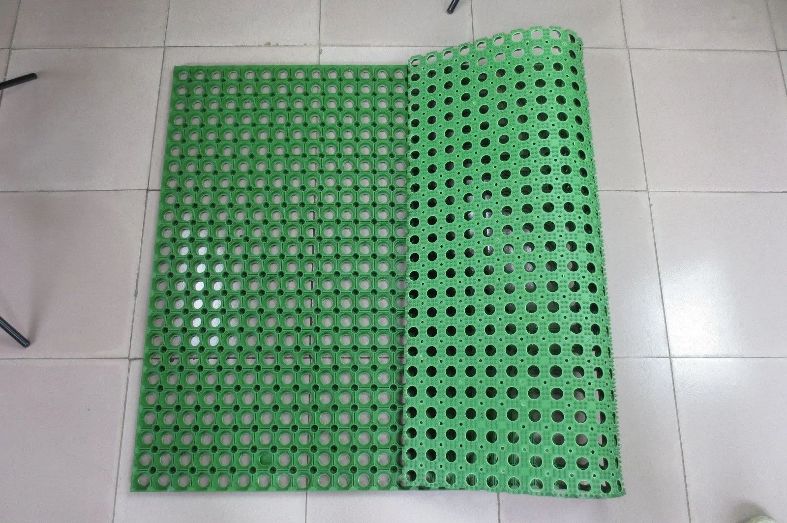 Rubber Shock Absorber Mat, Drainage Rubber Mat, Hotel Rubber Mat