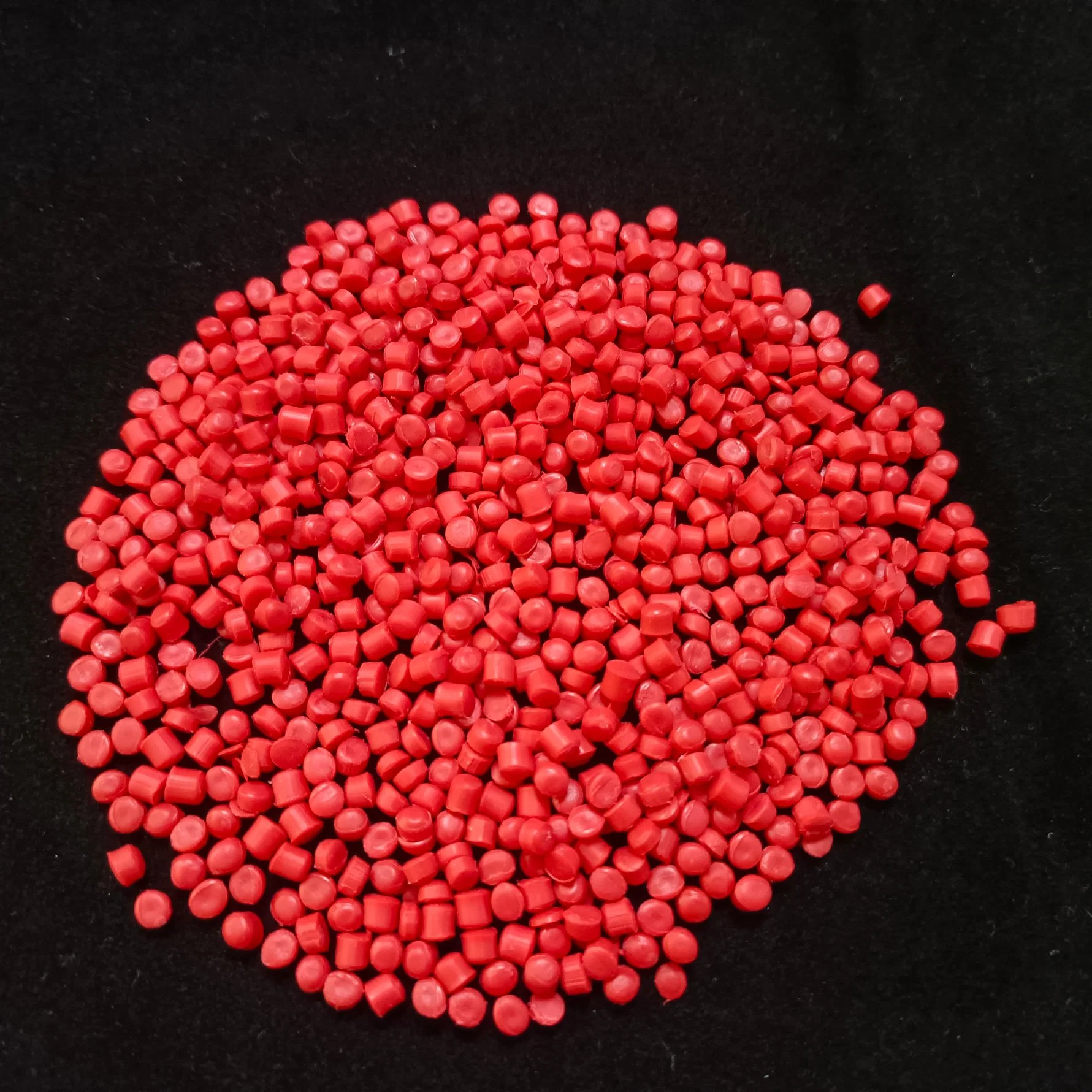 The Factory Sells Hard and Soft PVC Granules at Favorable Prices.