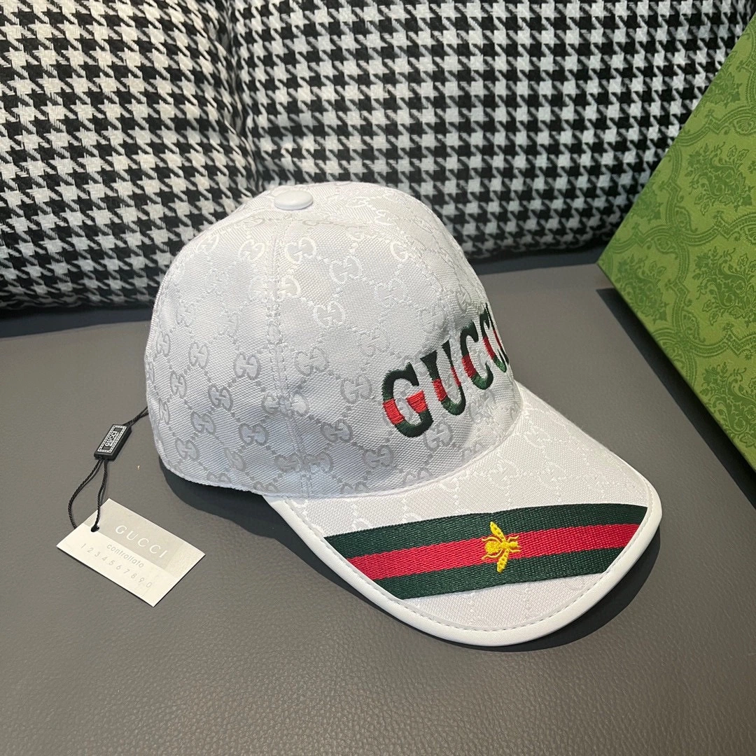 High-Quality Baseball Cap with Detailed Embroidery and Custom Mold