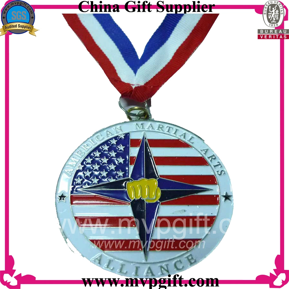Comercio al por mayor barato Diseñe su propia Aleación de Zinc blanco premio de oro en 3D correr la maratón de metal personalizados Deporte Medalh