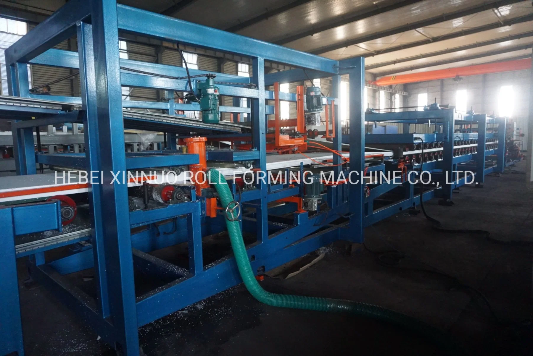 Xinnuo EPS Z-Lock Sandwich Roof Panel Production Line