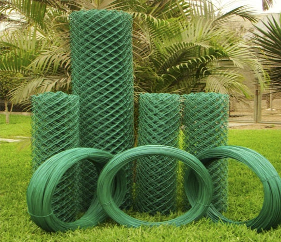 Garden Fence Welded Wire Mesh Fence 3D Bending Fencing Netting