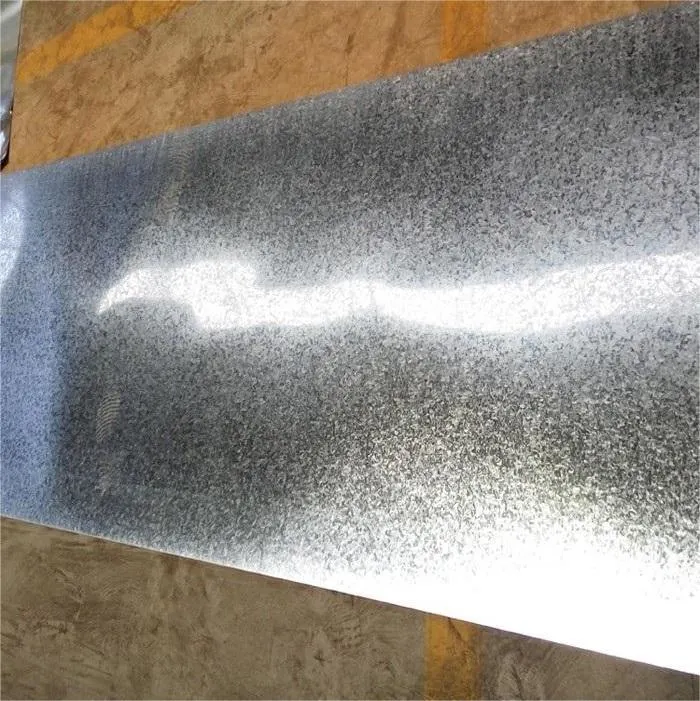 El recubrimiento de zinc de alta calidad laminado en frío / caliente Q235 Galvanizado en caliente Steelsheet / Placa