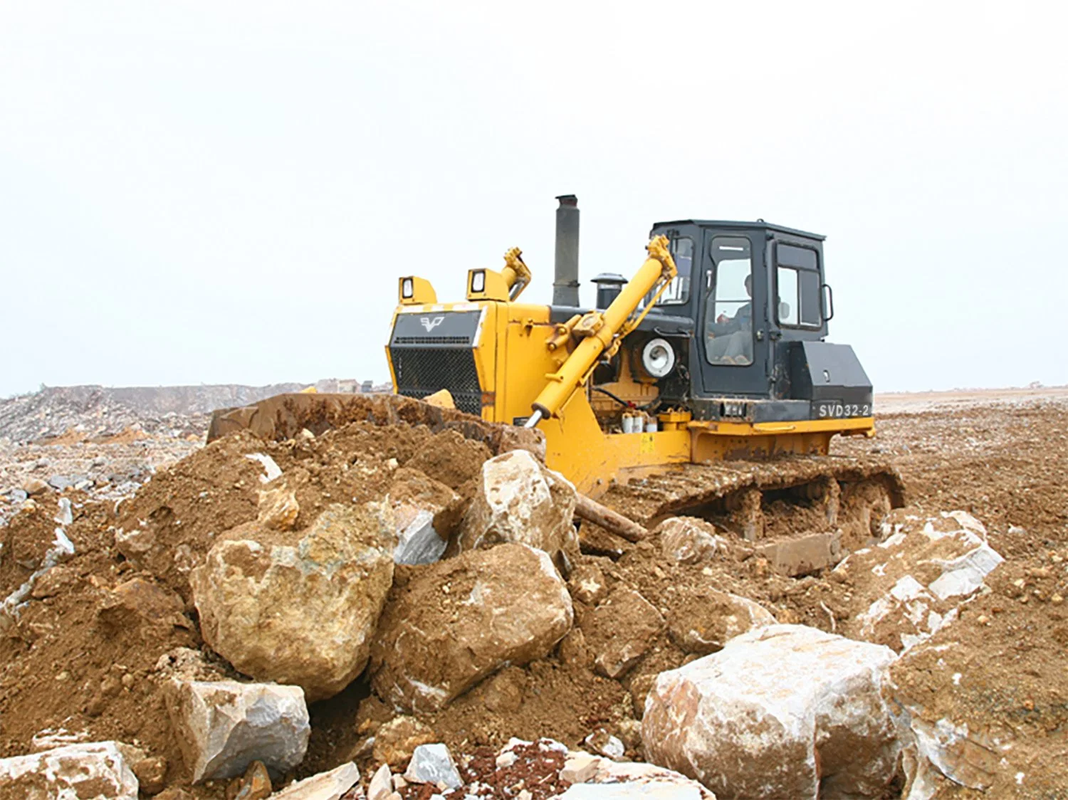 Brand New 320 HP Crawler Bulldozer Manual mechanical Control D155