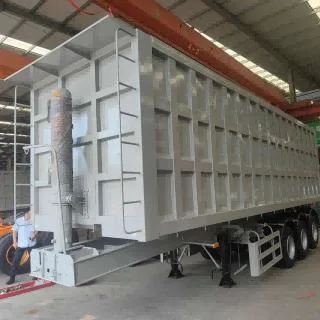 3ejes HOWO semi remolque/Sinotruk volcado 60ton Camión Volquete tráiler