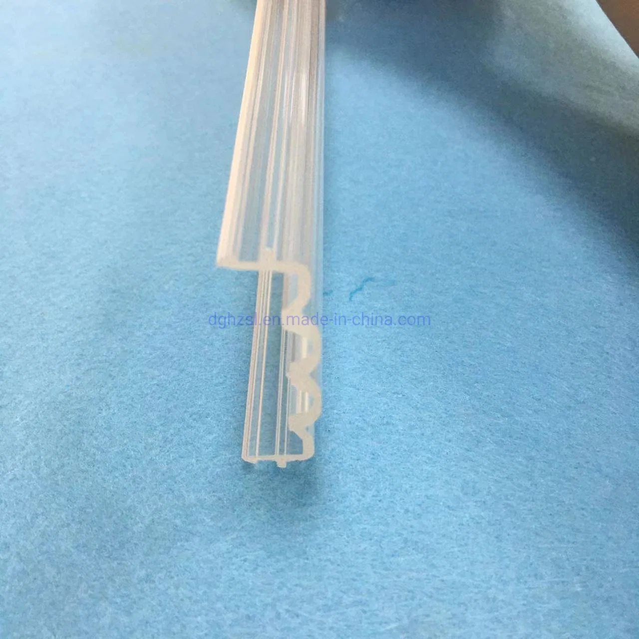 Factory Extrusion PC Plastic Profiles, Plastic Profiles Polycarbonate Cover for LED Lighting