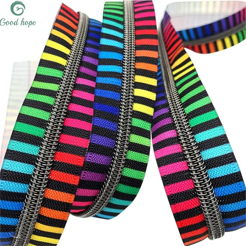 Custom Long Chains Printed Nylon Zipper New Design #3 and #5 Nylon Zipper Tape for Garment Luggage Backpack