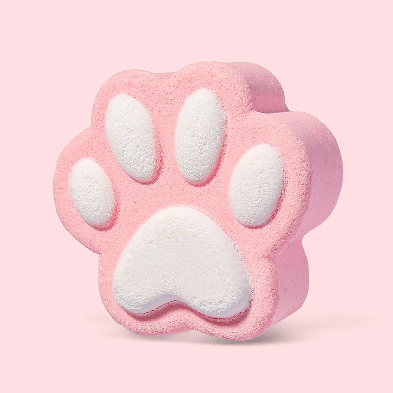 Cute Paw Shape Pet Dog and Cat Bath Salt Bal Lpet Cleaning and Bathing Supplies