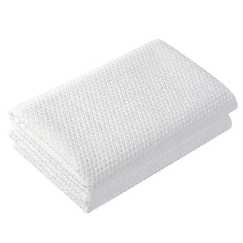 Soft Pearl Pattern Disposable Bath Towel 70GSM 60*120cm Free Sample Supply