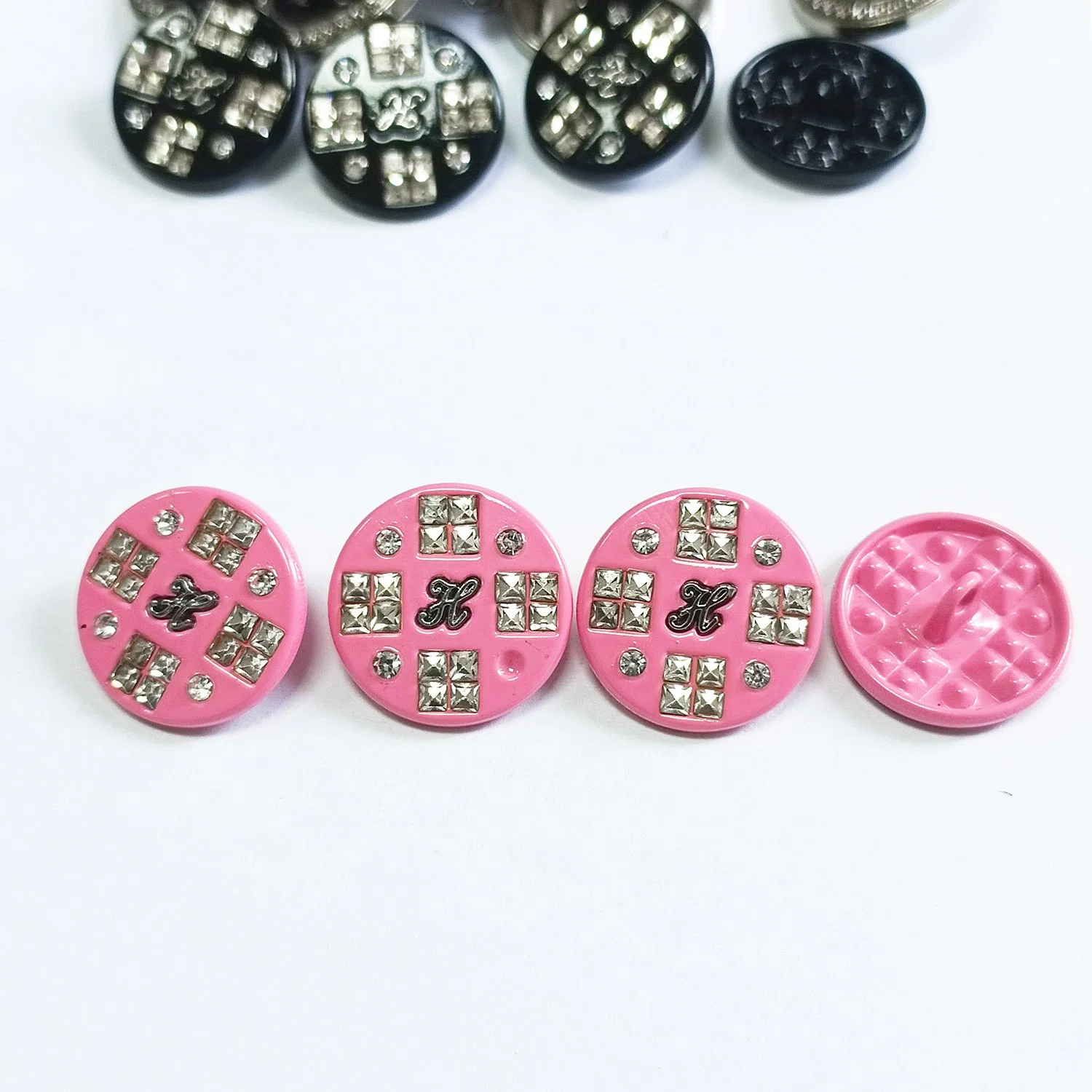 Women Garment Accessories Pink Black with Pearl Fancy Sewing Button for Jacket Coat