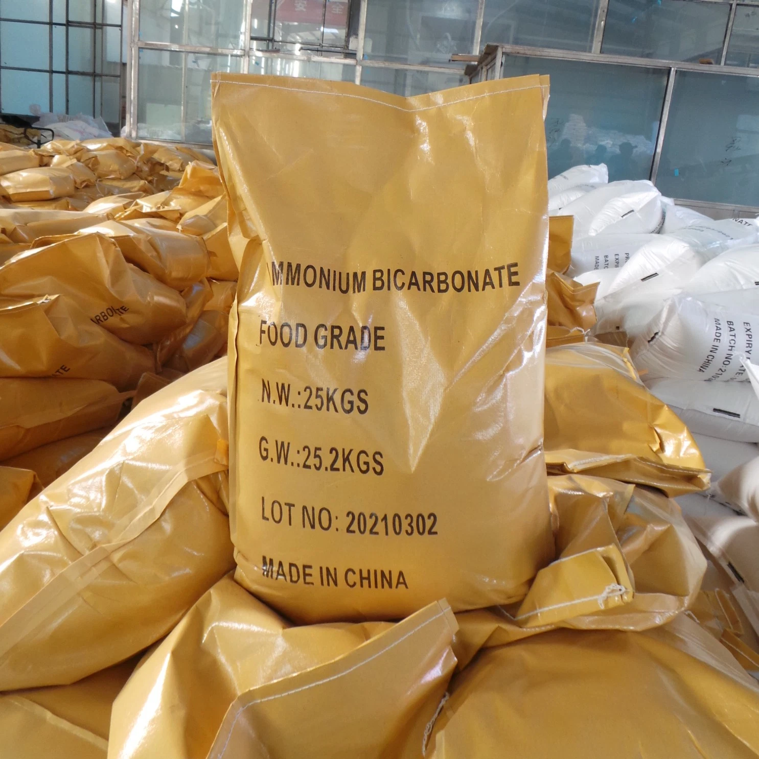 Ammonium Bicarbonate with Anticaking for Food Garde