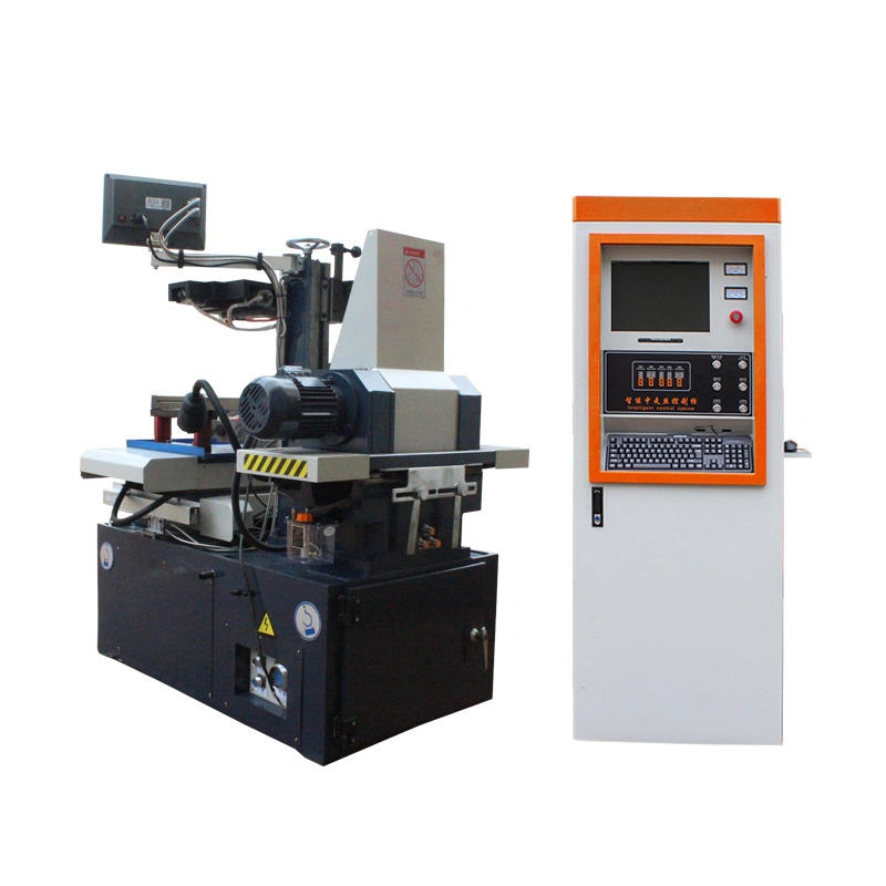 CNC EDM مدمجة موليبدينوم سلك مقفل آلة قطع الأسلاك Dk7720