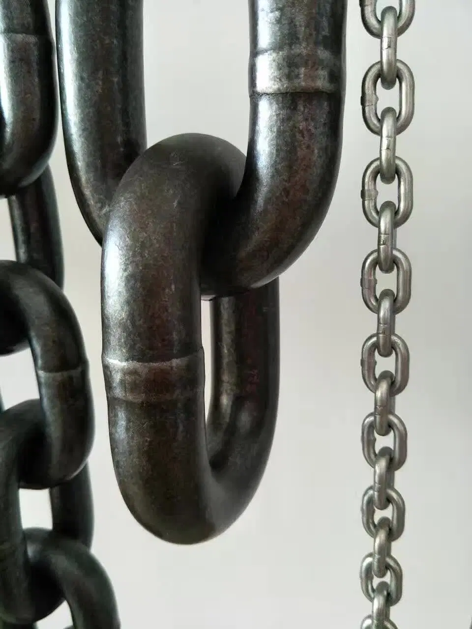 G80 Chain with Hooks in 2 Ends, Tie Down Chain, Lifting Chain, Yellow Zinc Plated