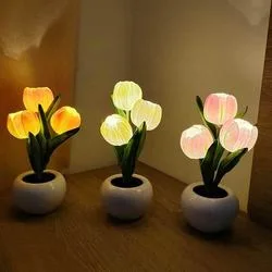 Envío de fábrica LED Tulip lámpara de mesa de cabecera lámpara de noche Flor Escritorio Luz romántica para la decoración del hogar
