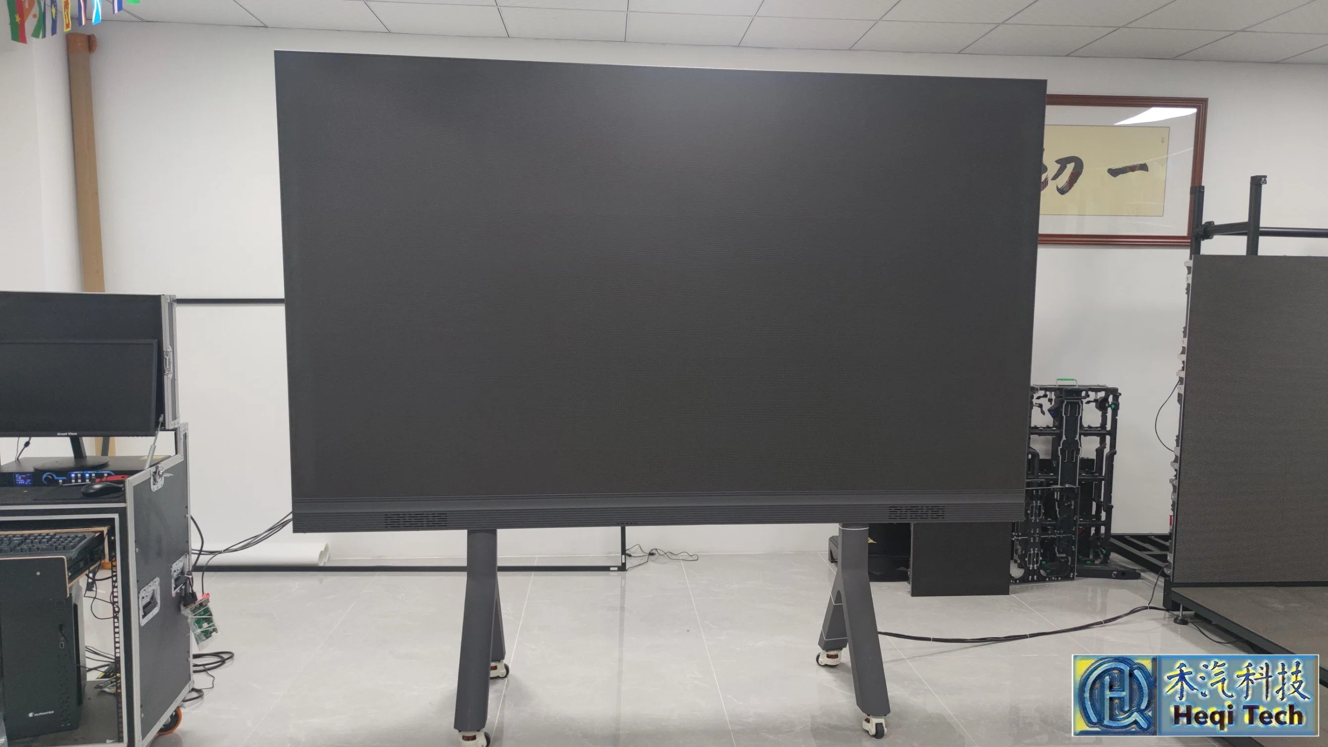 16: 9 Indoor P1.875 High Resolution LED Display Big LED TV for Conference