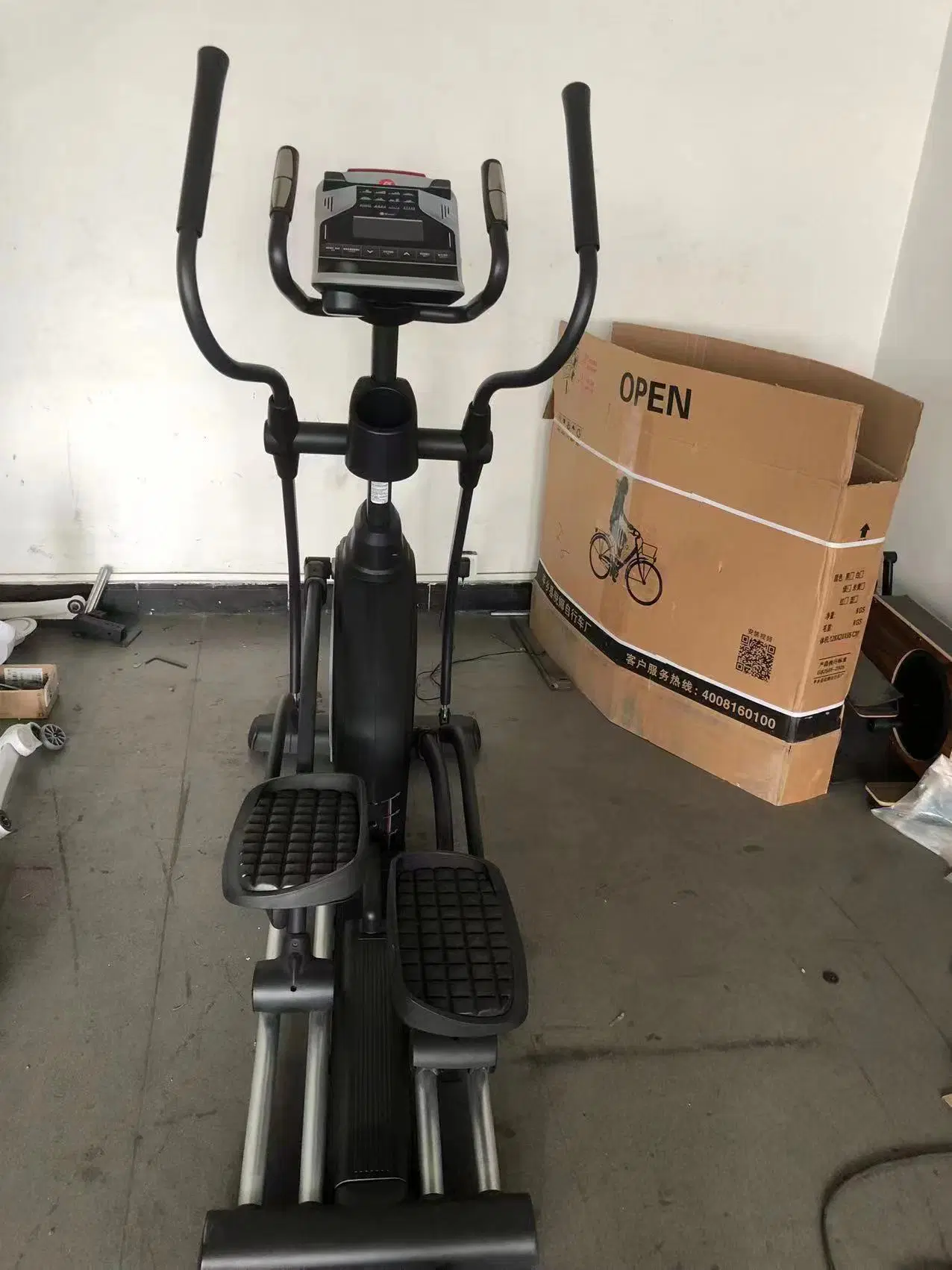 Wholesale/Supplier Commercial Elliptical Cross Trainer Machine Magnetic Elliptical Bike for Indoor Yg-E005