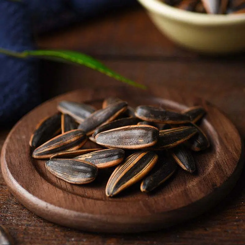 Roasted Red Date Flavored Sunflower Seeds