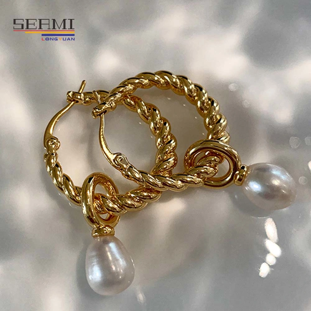 Stylish Twisted Hoop Women Gold Drop Earrings with Baroque Pearl