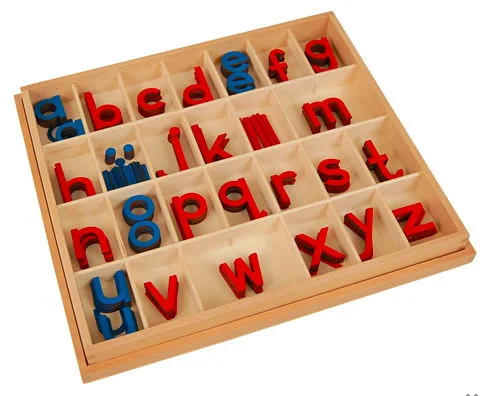 - Petits meubles en bois Alphabet (rouge et bleu) , Matériaux Montessori