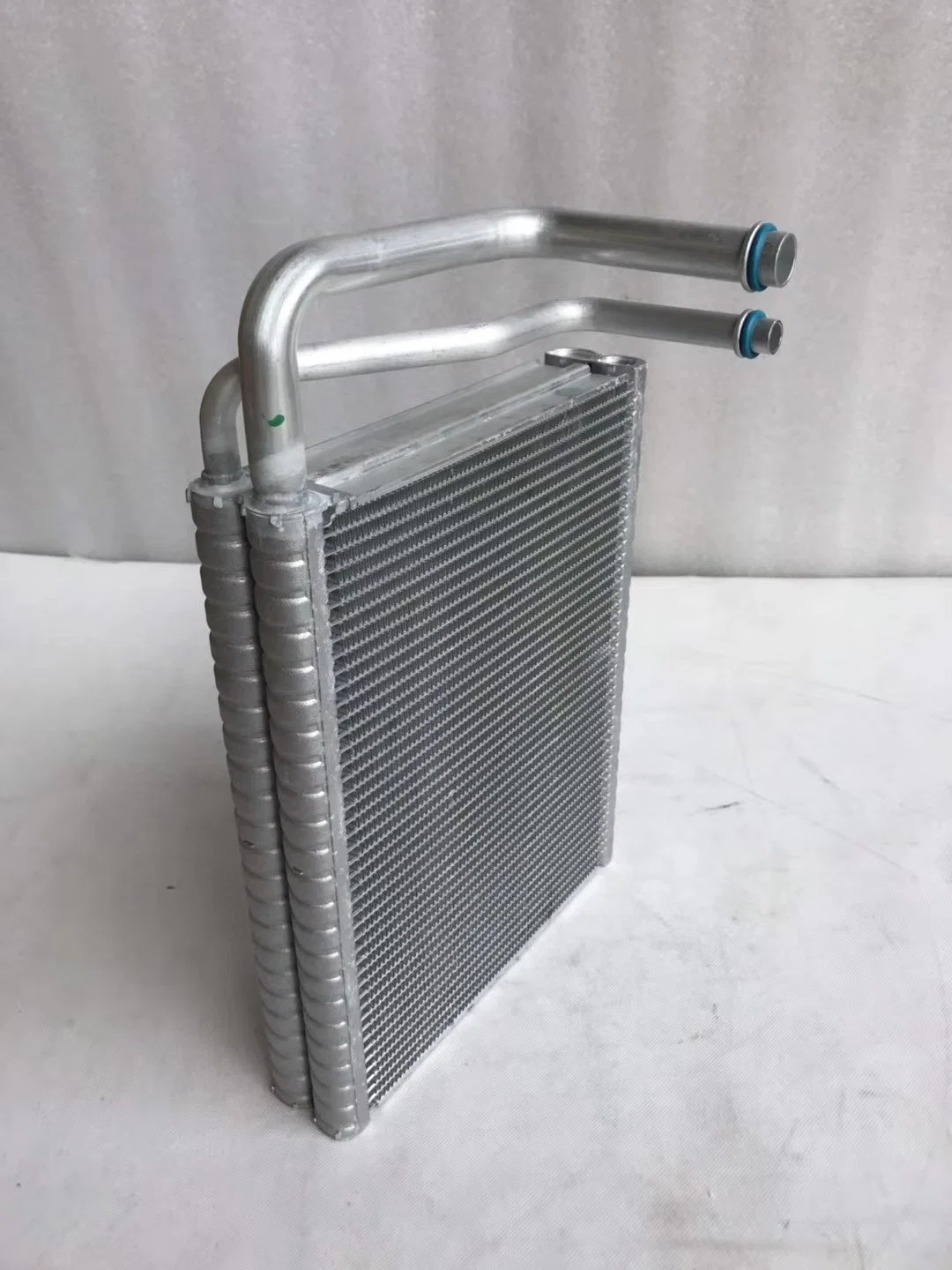 Air Conditioner Cooling Evaporator for Cars
