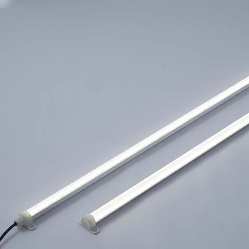 Tube lumineux LED blanc chaud 2700K tube T9 pour animaux Ferme