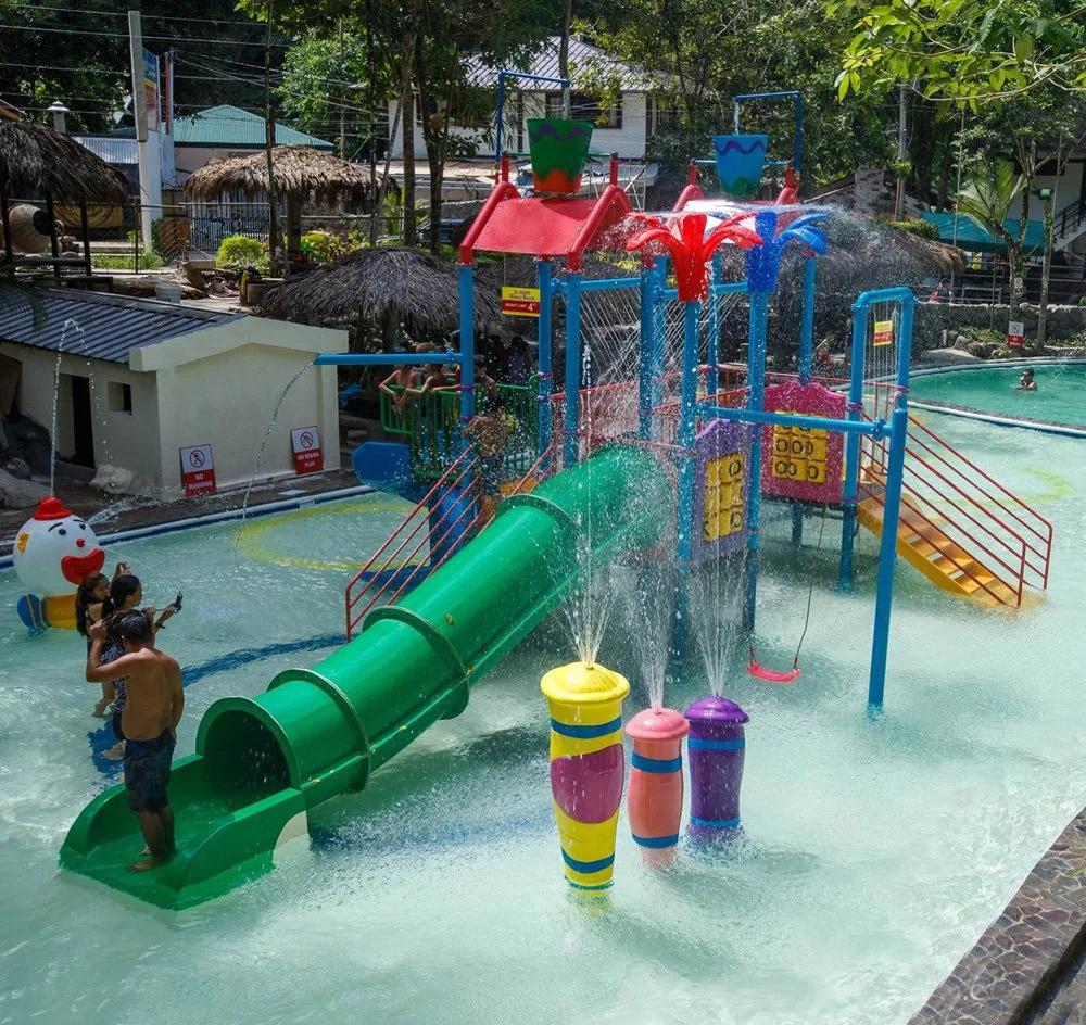 Parque acuático Equipo de juegos de fibra de vidrio Aqua Tower con agua Splash Almohadilla