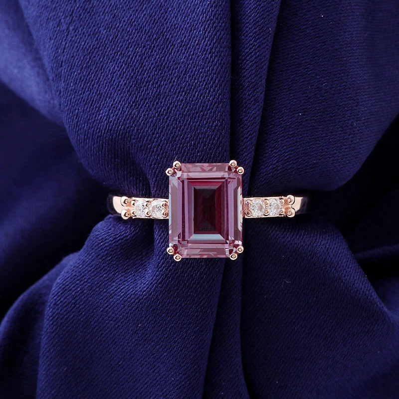 Laboratório de Octanon amarelo anel dourado 14K cresceu Alexandrite Diamond Ring Anel de alta qualidade de jóias finas