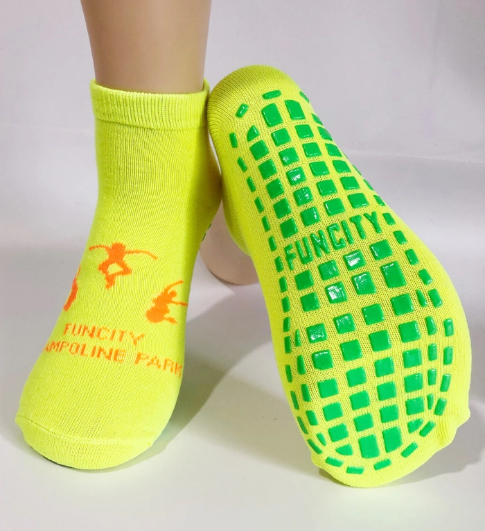 Wholesale/Supplier Custom Logo Men Women Kids Unisex Yoga Jump Grip Trampoline Anti-Slip Socks