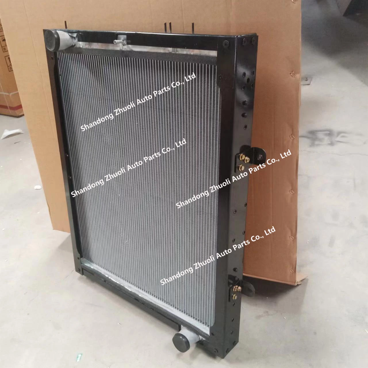 Aluminum Radiator Assy China Original Sinotruk HOWO Shacman Foton Truck Spare Parts for Sale Dz95259532213