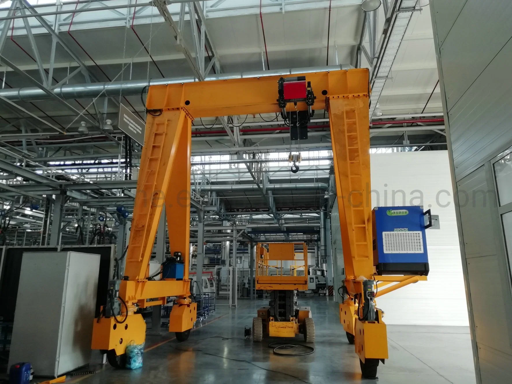 Portable Porta Rubber Tyre Gantry Crane Lifting System Bulk Material Handling Equipment Movable Hand Push Portal Gantry Crane