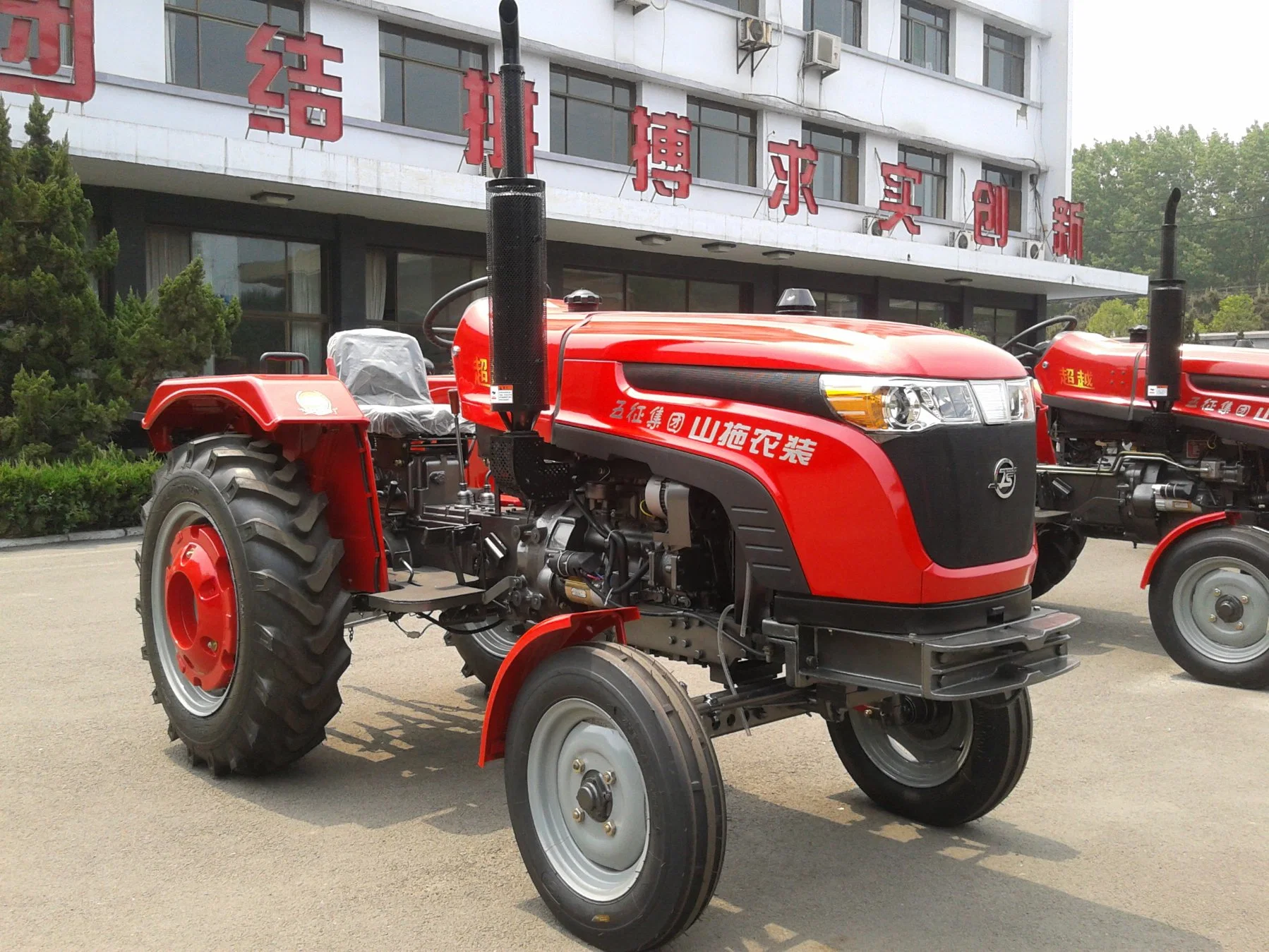 WUZHENG Practical and Professional Durable Farm Tractor Agricultural Machinery