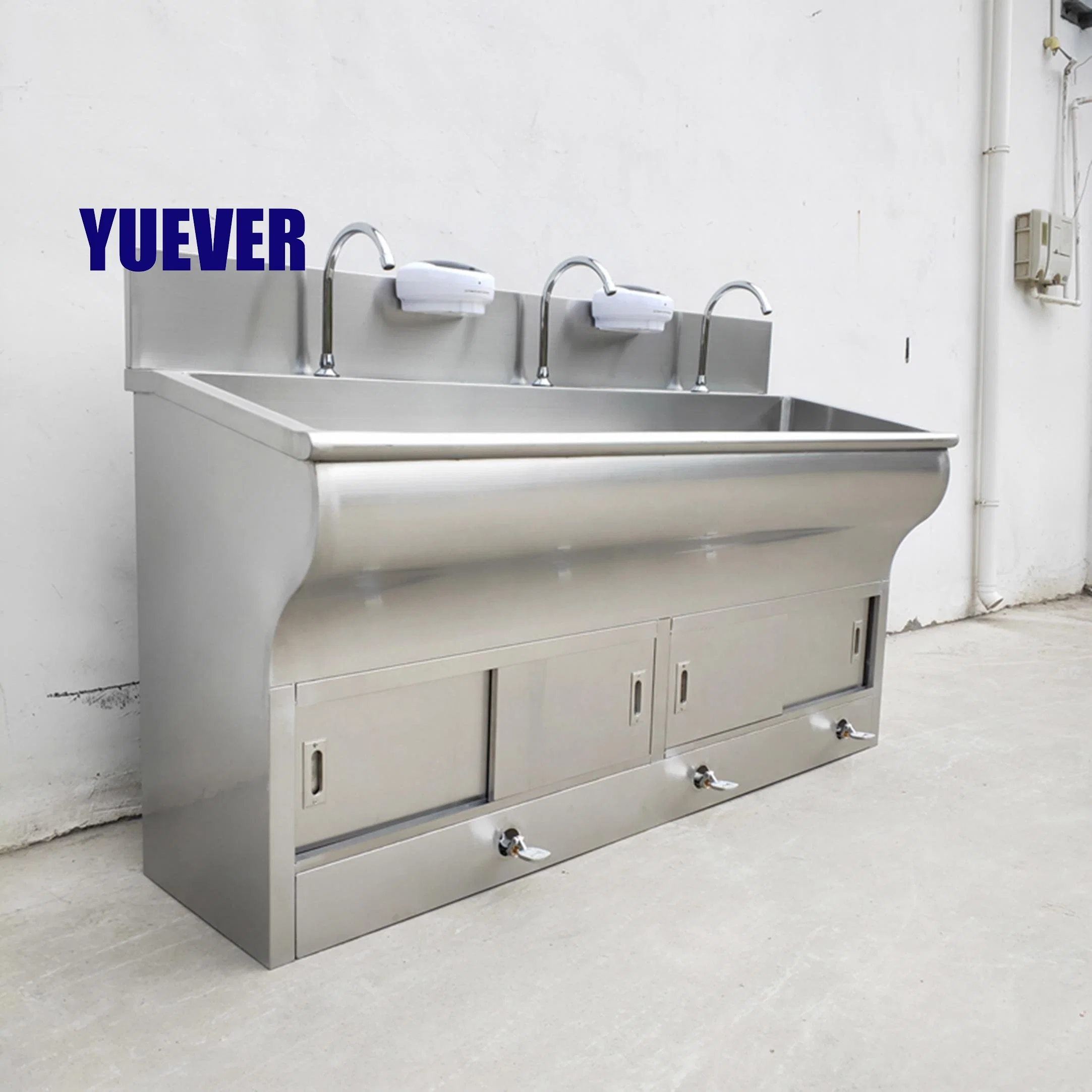 High-Quality 304 Stainless Steel Medical Sink Equipped with Gooseneck Faucet