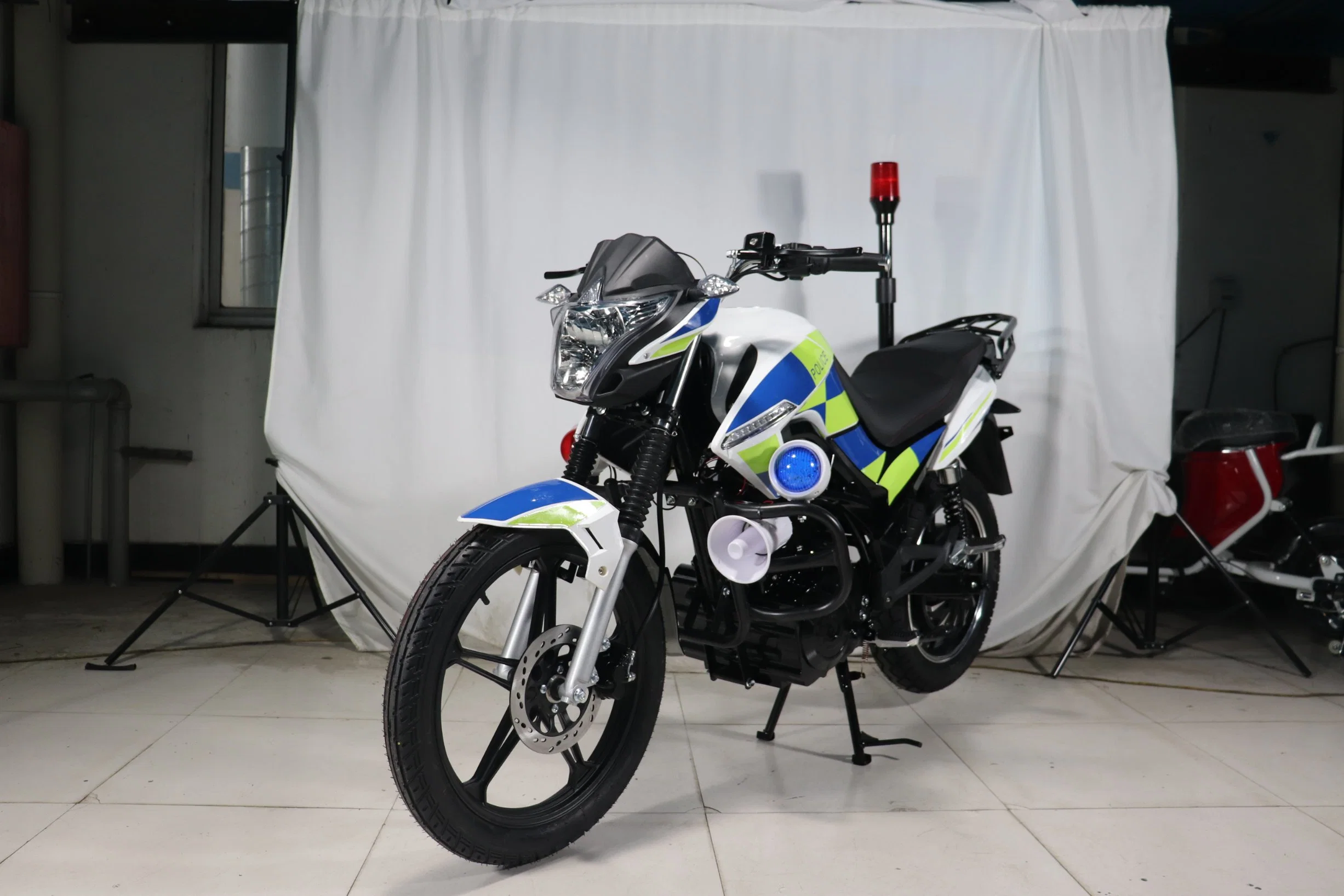 2021newest 5000W Electric Motorcycles Max Powerful Customized Power Battery 2 Wheels Chinese Factory Supply Mobility E Scooters