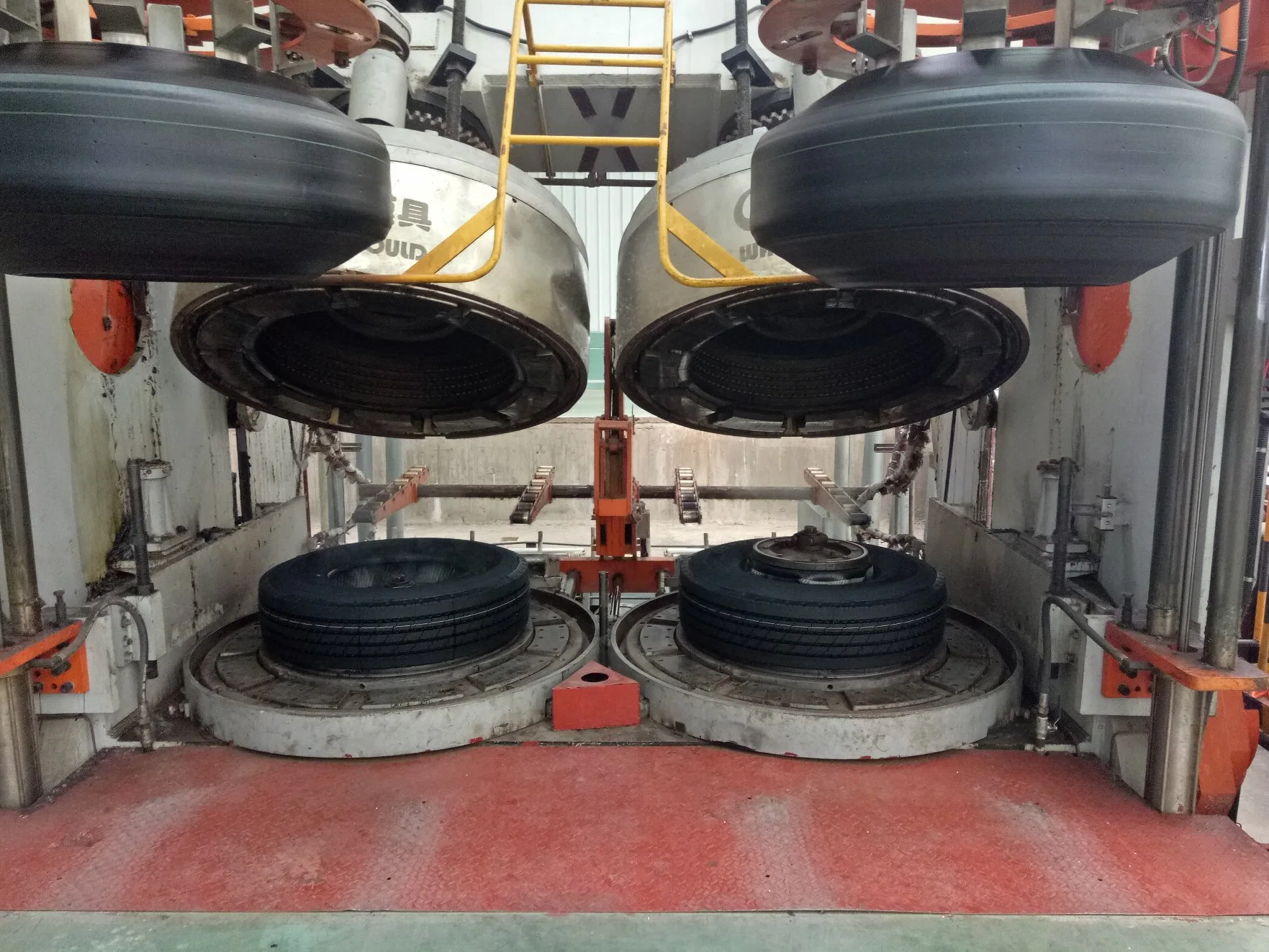 TBR neumáticos para camiones con 13r22.5 Trm07 Neumático de Camión Tubeless Radial