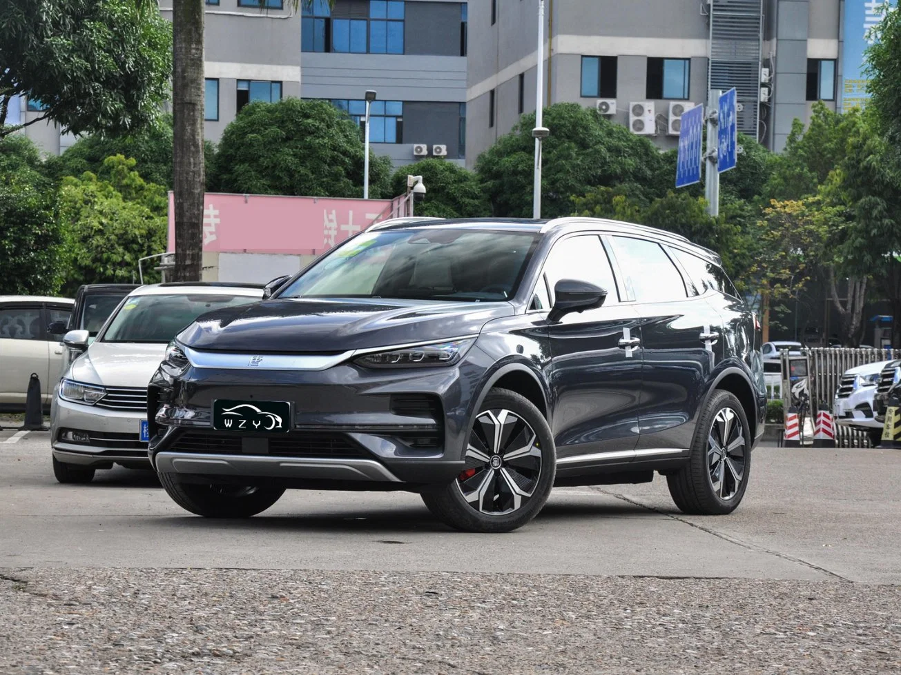 Byd Auto Tange EV EV 2022 Edition 635p 4WD haute vitesse d'entraînement gauche de la voiture