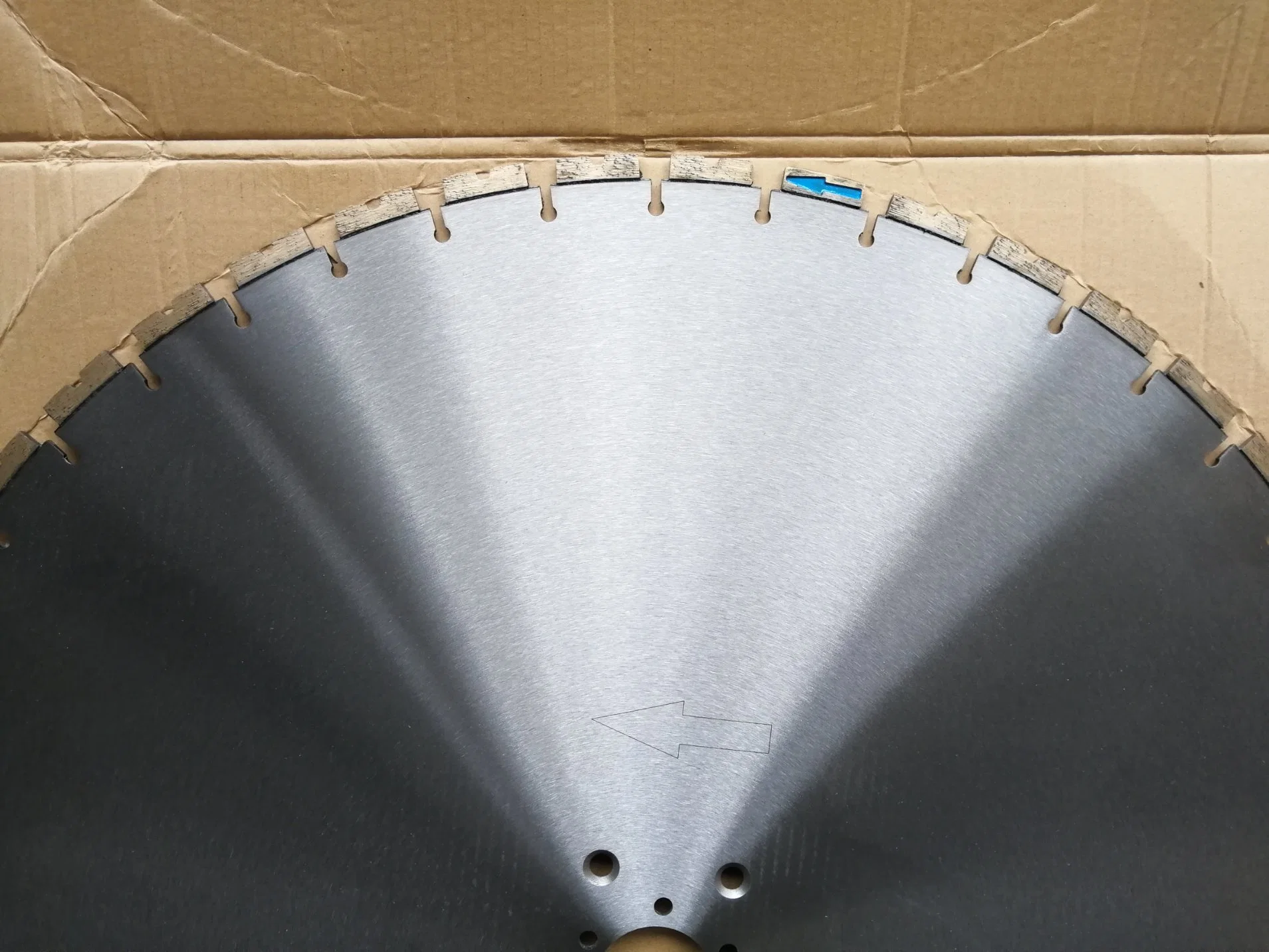 Leili 1400mm Laser Welded Segment Wall Saw Blade for Concrete/ Reinforced Concrete Wall Demolition.