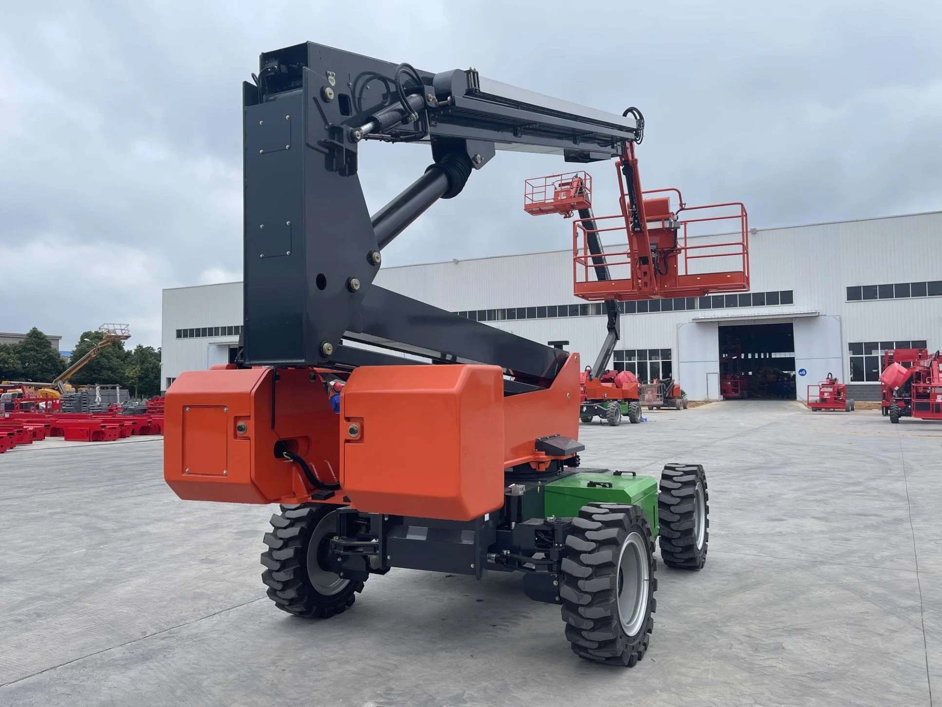 26m Cherry Picker hombre ascensores hidráulicos de elevación brazo telescópico móvil