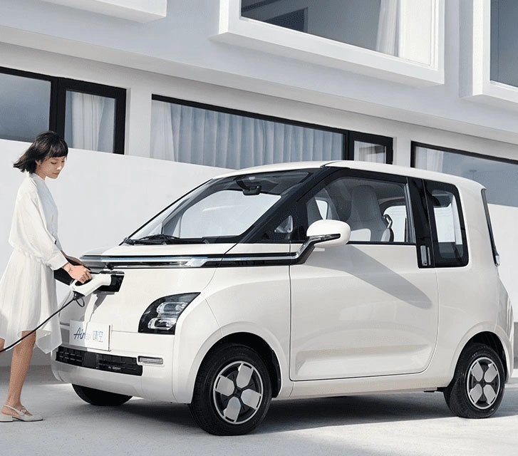 Воздух EV Small Mini 2 сидений с электроприводом 4 сиденье автомобиля с откидным верхом Miniev электромобили на малой скорости